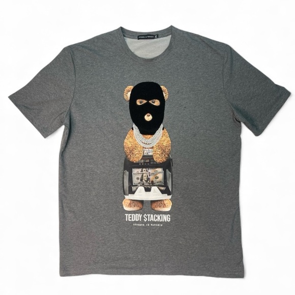 streetz iz watchin Other - Gray Graphic T-Shirt with Teddy Design